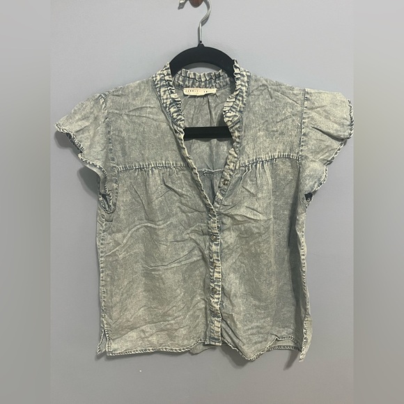 Jean Ruffled Women's Top - Picture 1 of 5